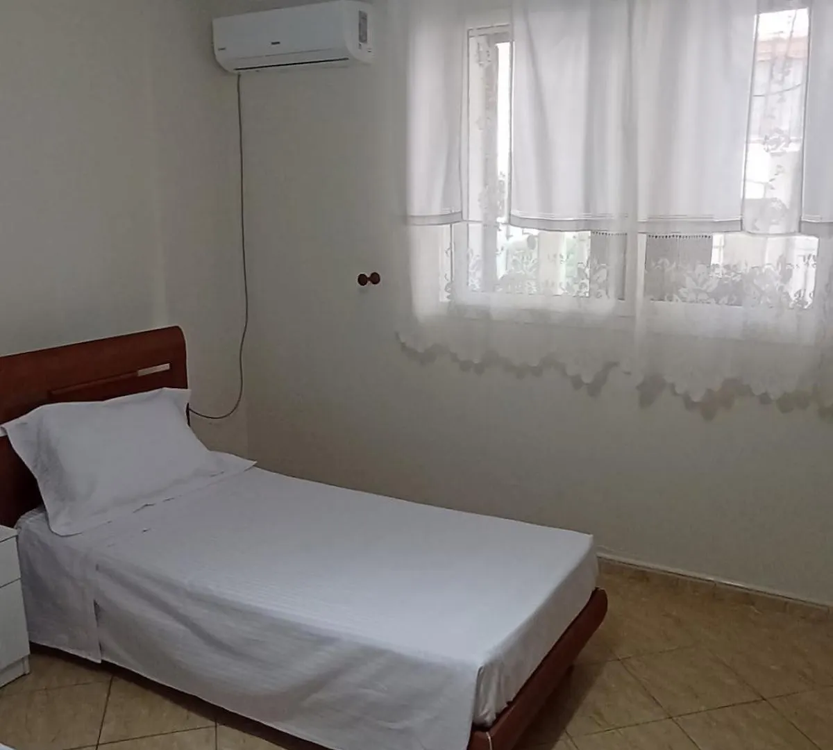 アパート Ramaj'S Home Vlorë アルバニア